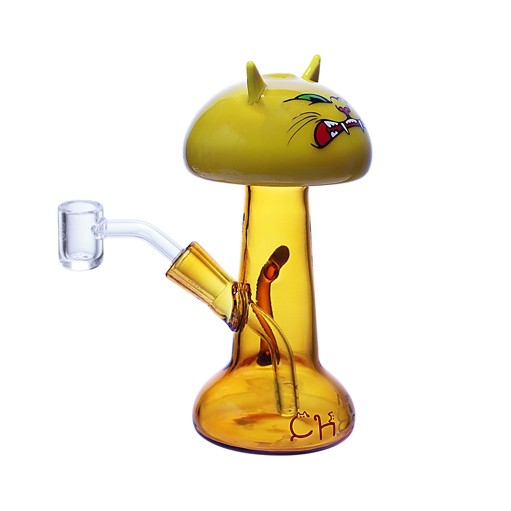 Cat rig, clawing through clouds.